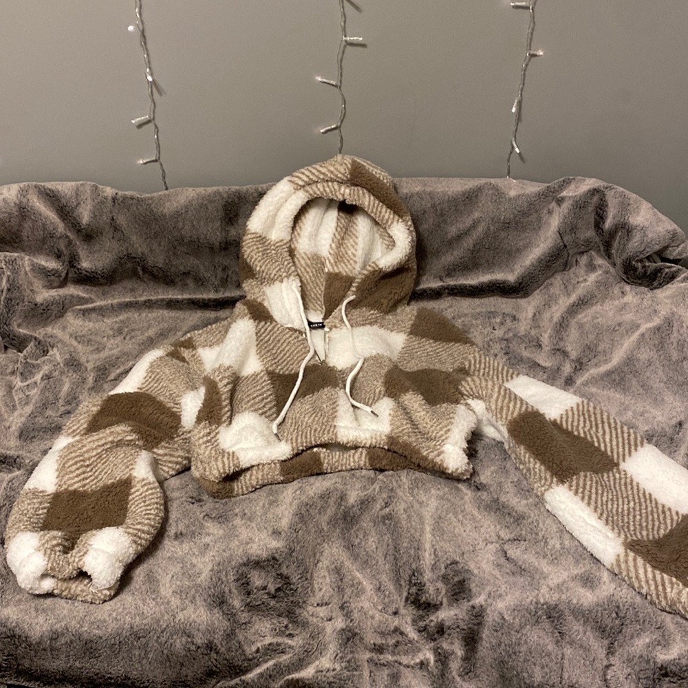 shein checkered fuzzy crop quarter zip